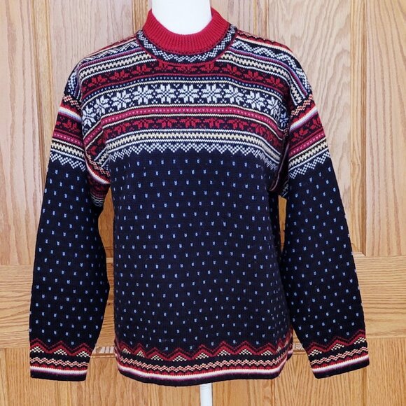 VTG Lands' End Crew Neck Fair Isle Nordic 100% Wool Snowflake Sweater Size 6-8 - Picture 4 of 11